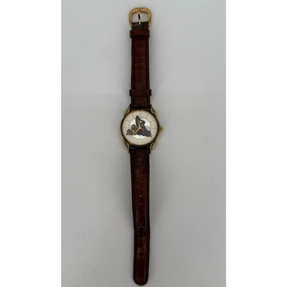 Disney Lady and the Tramp 40th Anniversary Watch Dogs Movie Scene With Box - Picture 7 of 13